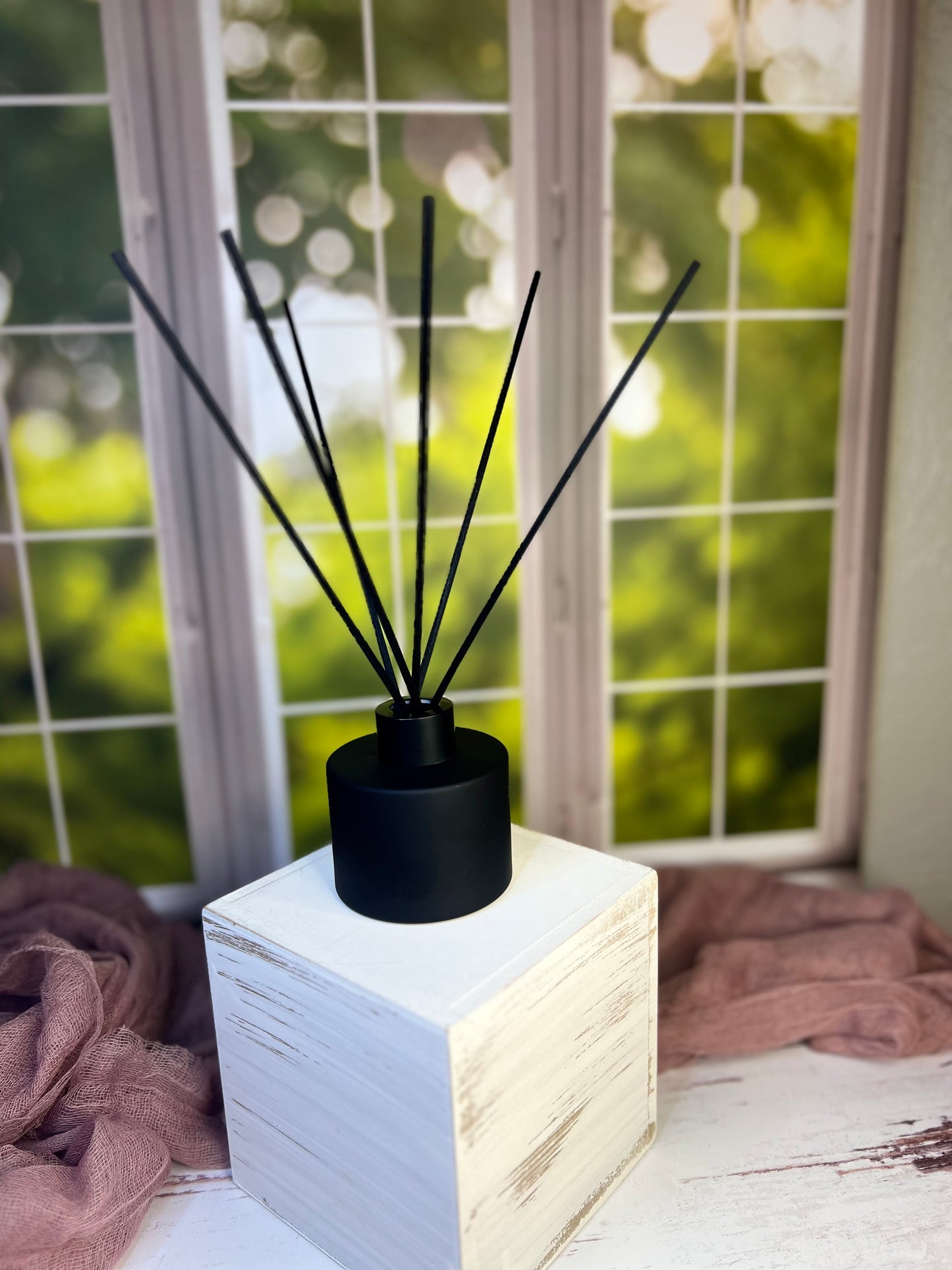 4oz Matte Black Reed Diffuser