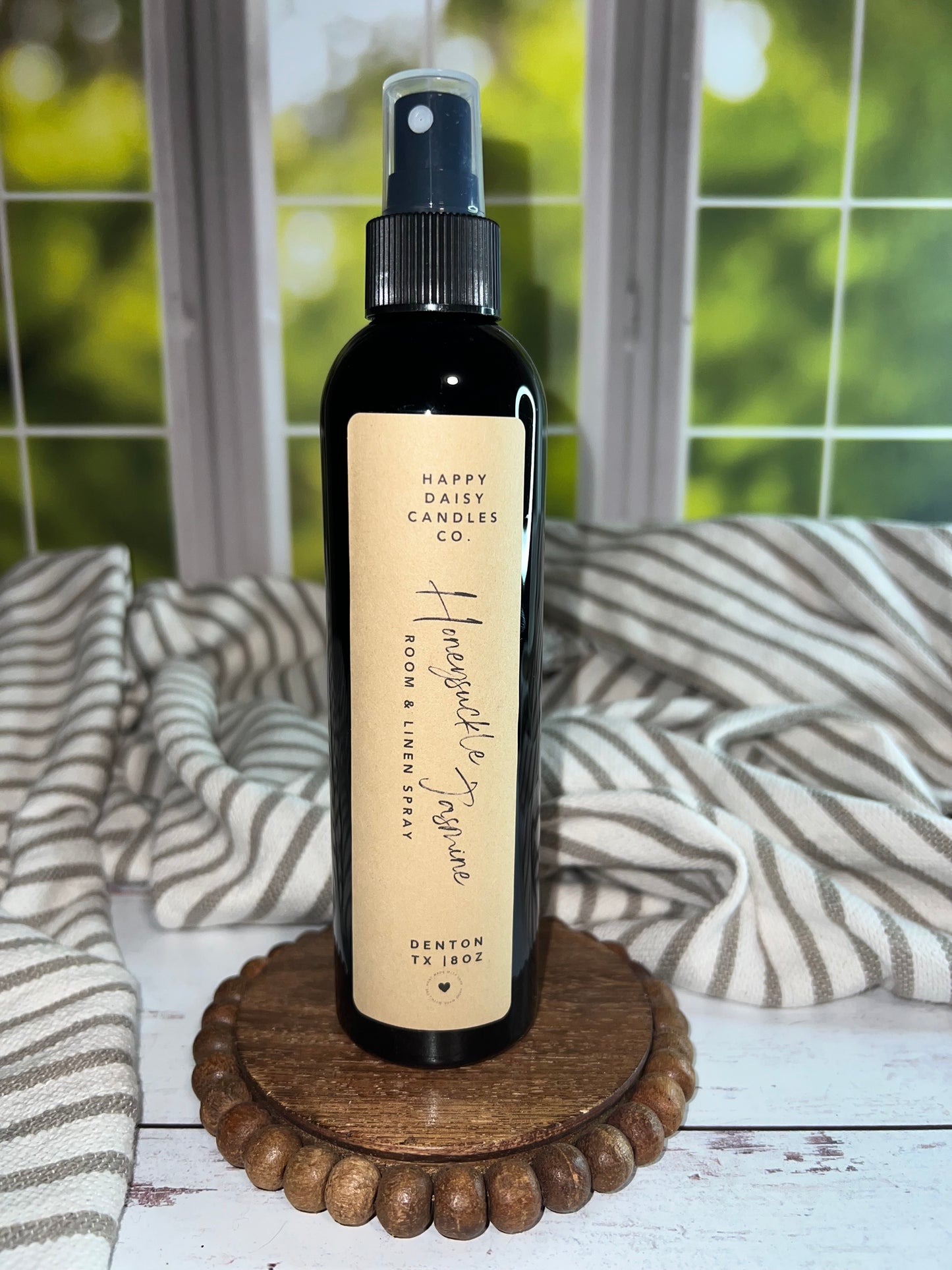 Honeysuckle Jasmine Room and Linen Spray 8oz