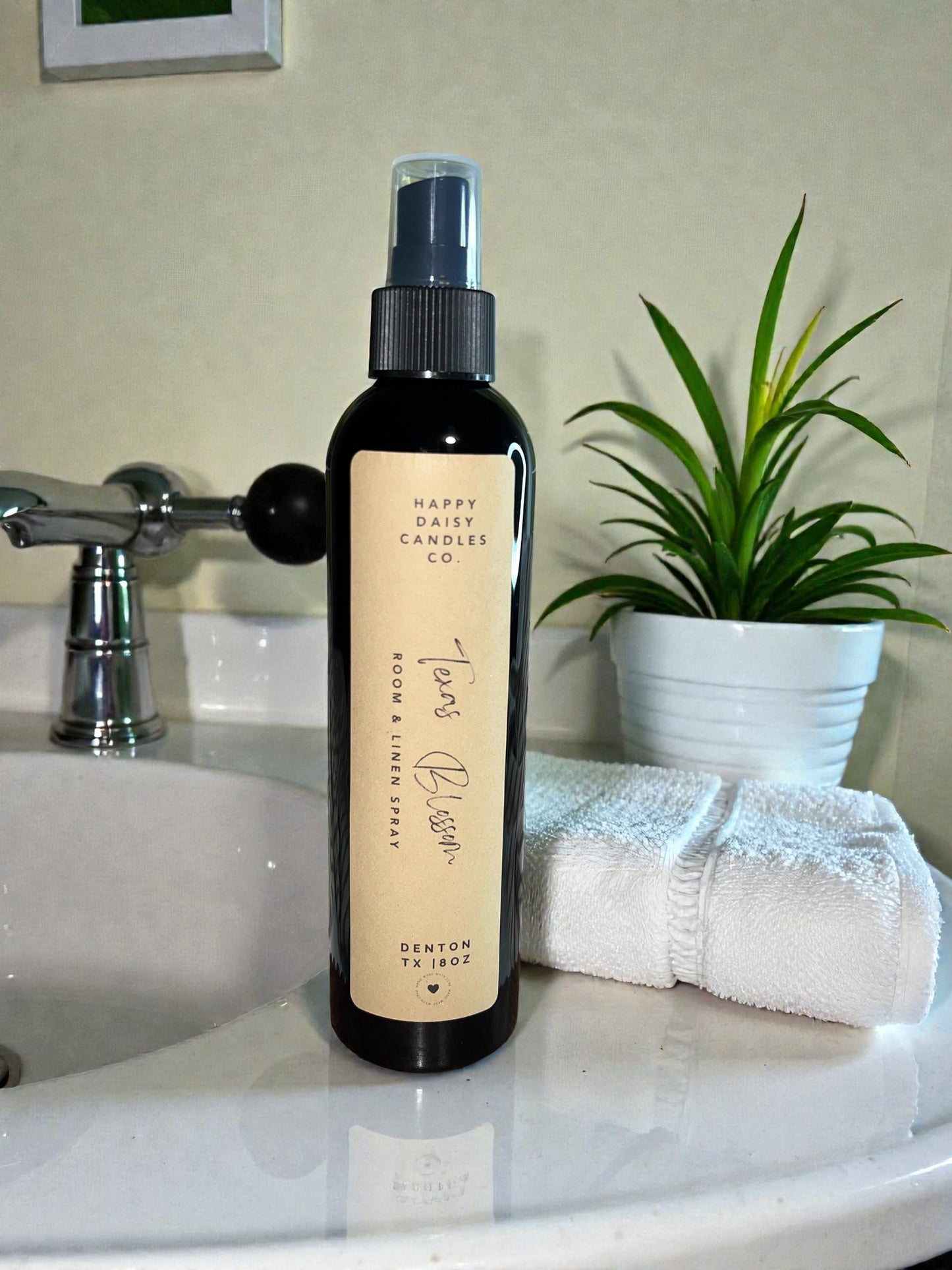 Texas Blossom Room and Linen Spray 8oz